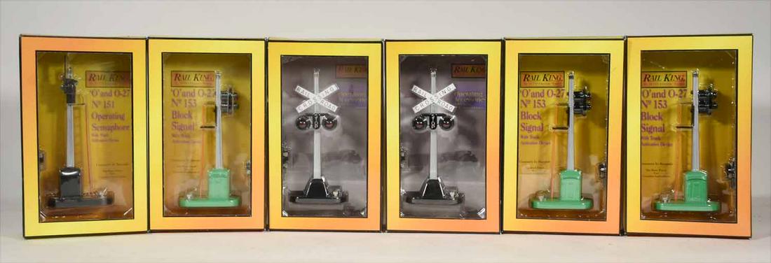 MPH Trackside Signals: MTH 30-1074(2) Highway Signals, RK-1034 (3) Block Signals, RK 1035 Semaphore, original boxes