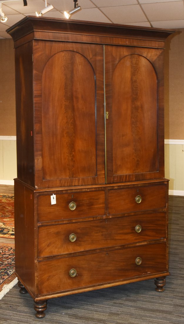 LATE 18TH-EARLY 19TH ENGLISH MAHOGANY THREE-PART LINEN (1 of 7)