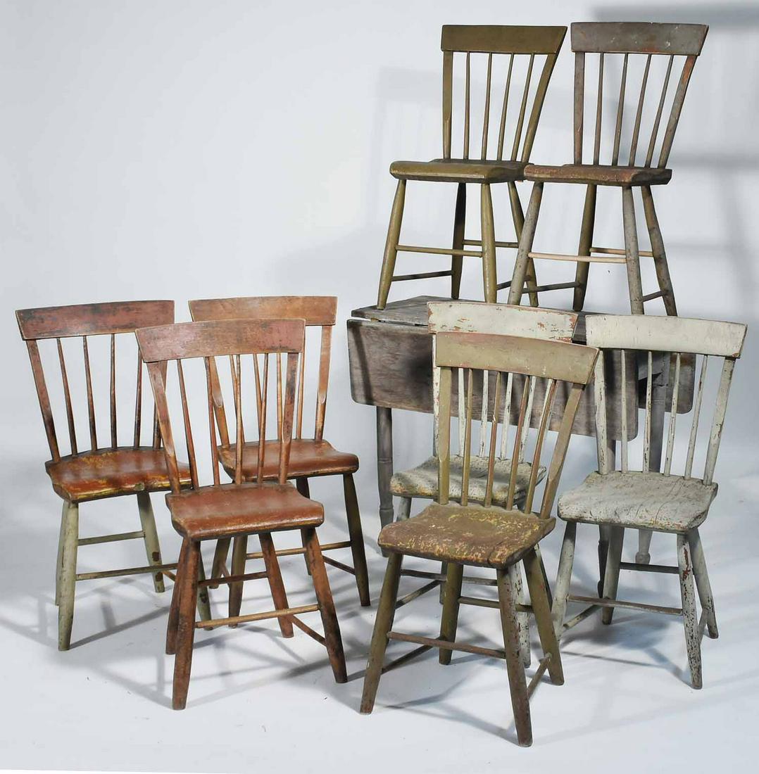 RUSTIC GRAY-PAINTED SHERATON DROP LEAF WITH EIGHT THUMB (1 of 9)