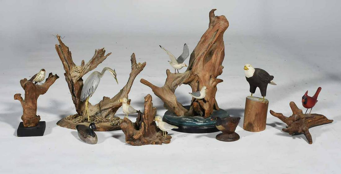 GROUP OF EIGHT CARVED AND PAINTED WOOD BIRD SCULPTURES, (1 of 14)