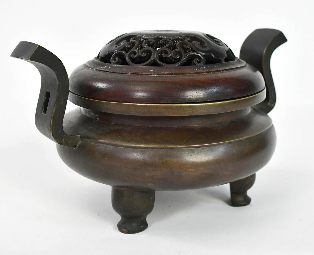 EARLY 19TH C. CHINESE BRONZE AND ROSEWOOD INCENSE (1 of 9)