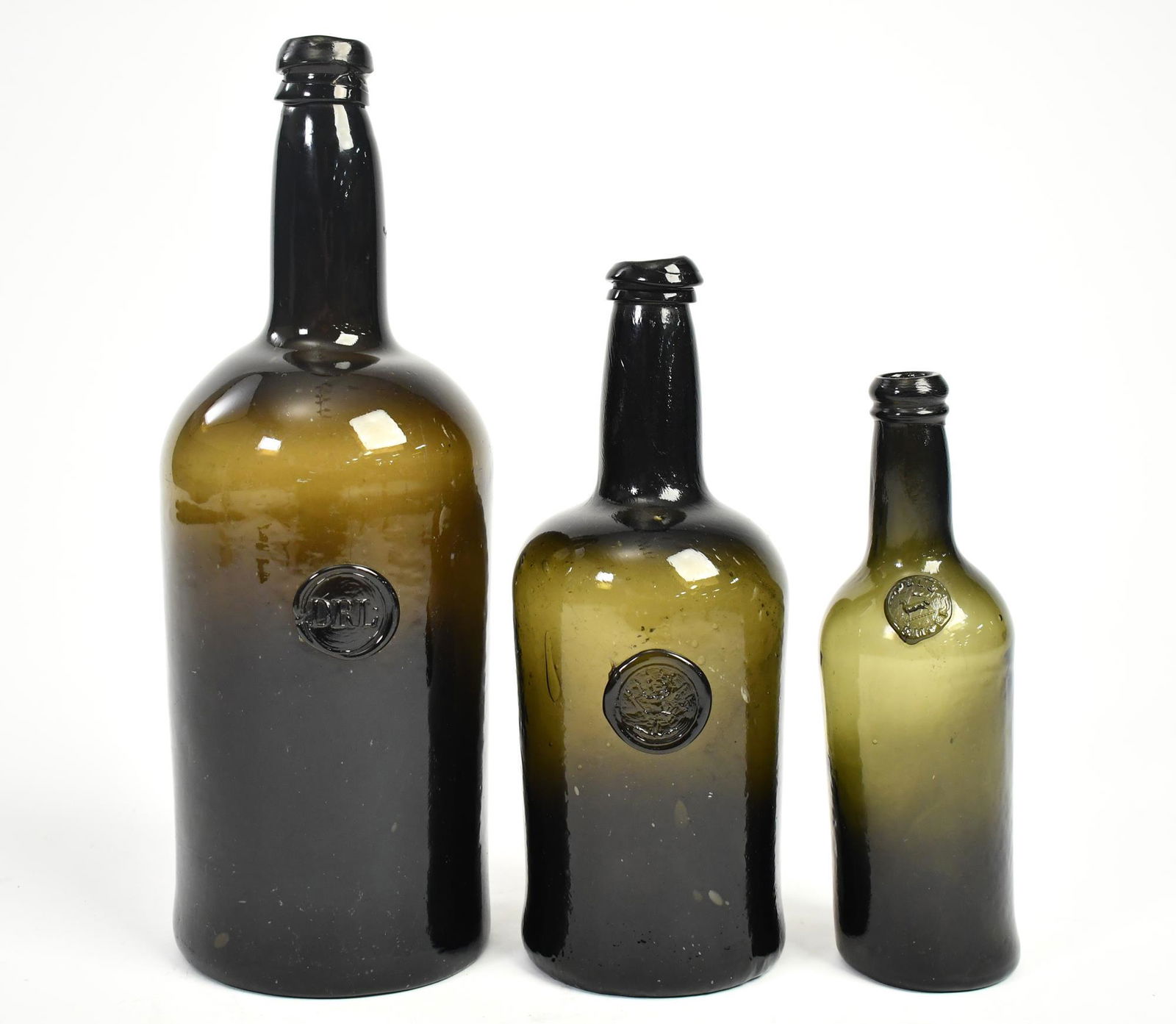 TRIO OF LATE 18TH C. GLASS SEAL BOTTLES. (1 of 9)