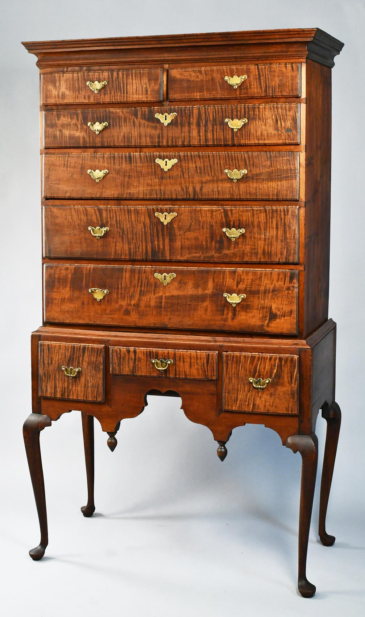 18TH C. NH TIGER MAPLE QUEEN ANNE HIGHBOY. (1 of 10)