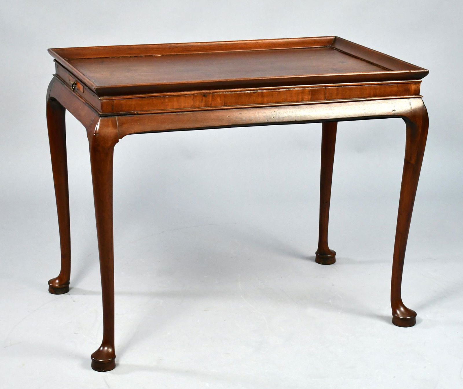 18TH C. QUEEN ANNE MAHOGANY TEA TABLE. (1 of 8)