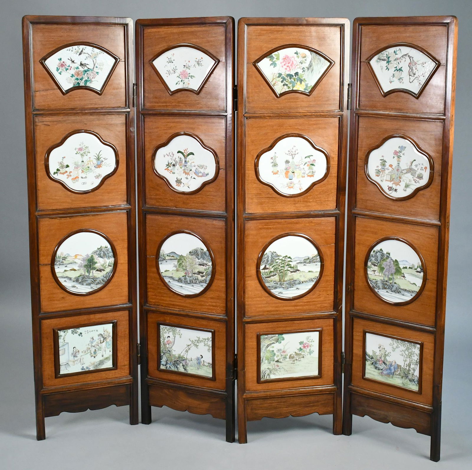 CHINESE FOUR PANEL FOLDING SCREEN. (1 of 14)