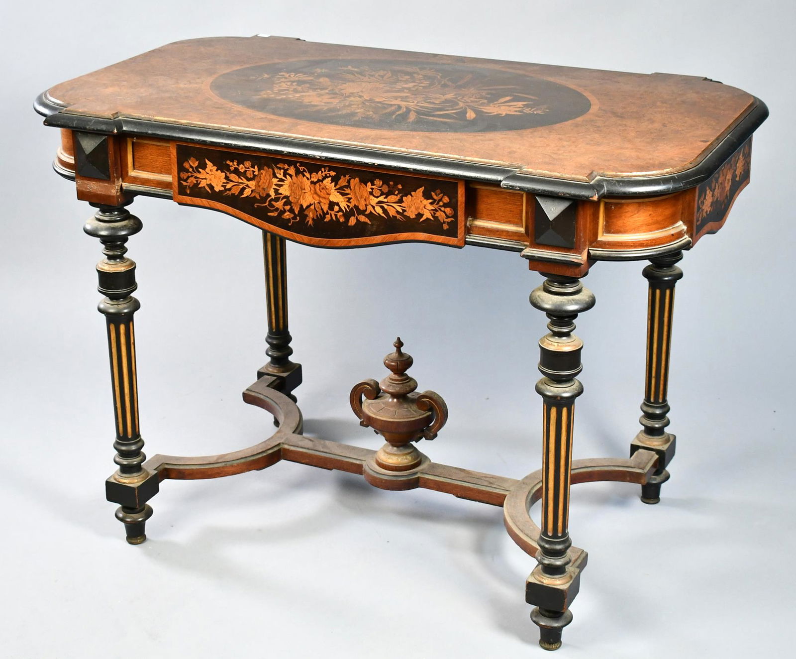 NY VICTORIAN MARQUETRY INLAID PARLOR TABLE. (1 of 7)