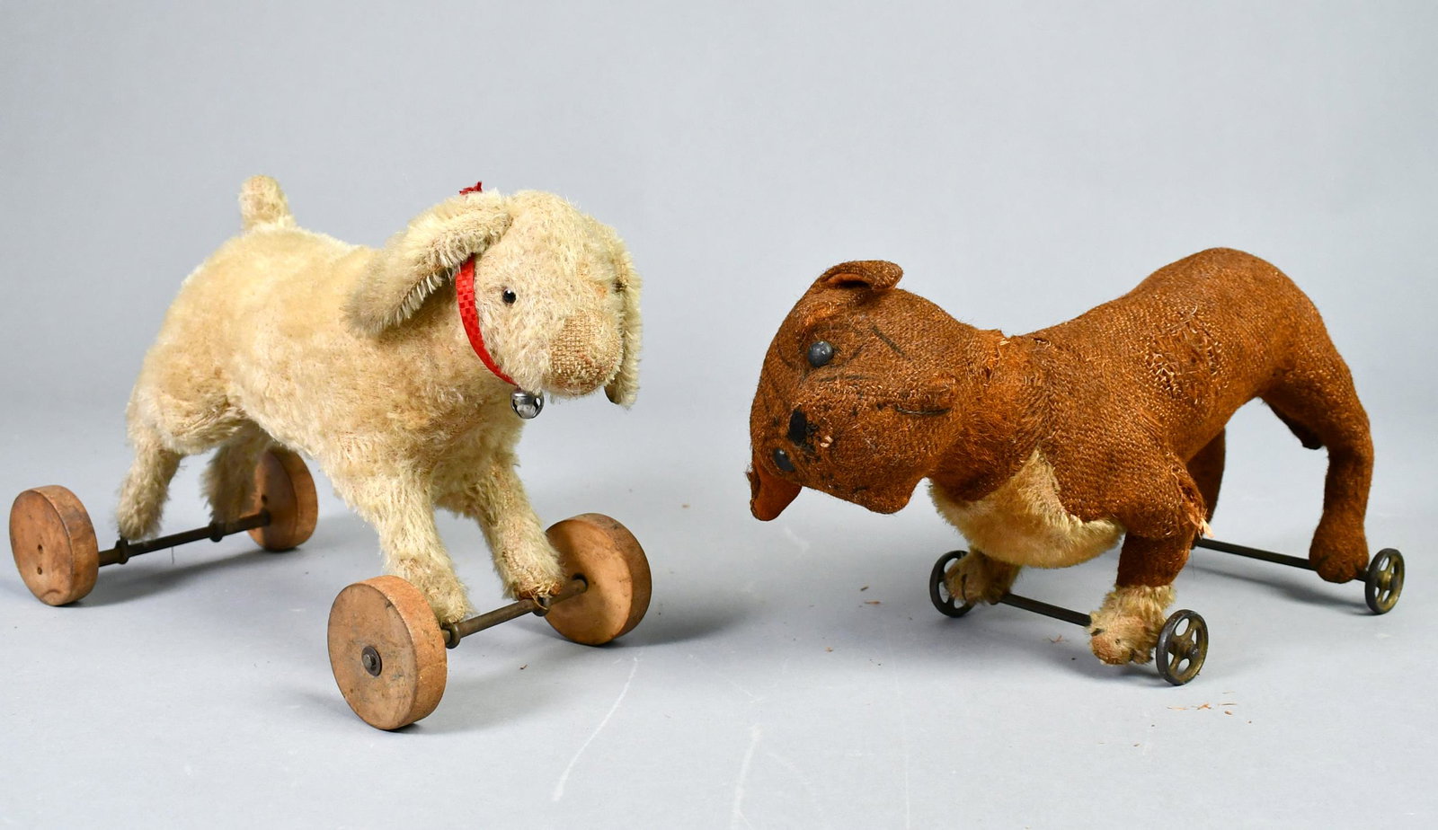 TWO VINTAGE PULL-TOYS, LIKELY STEIFF. (1 of 7)