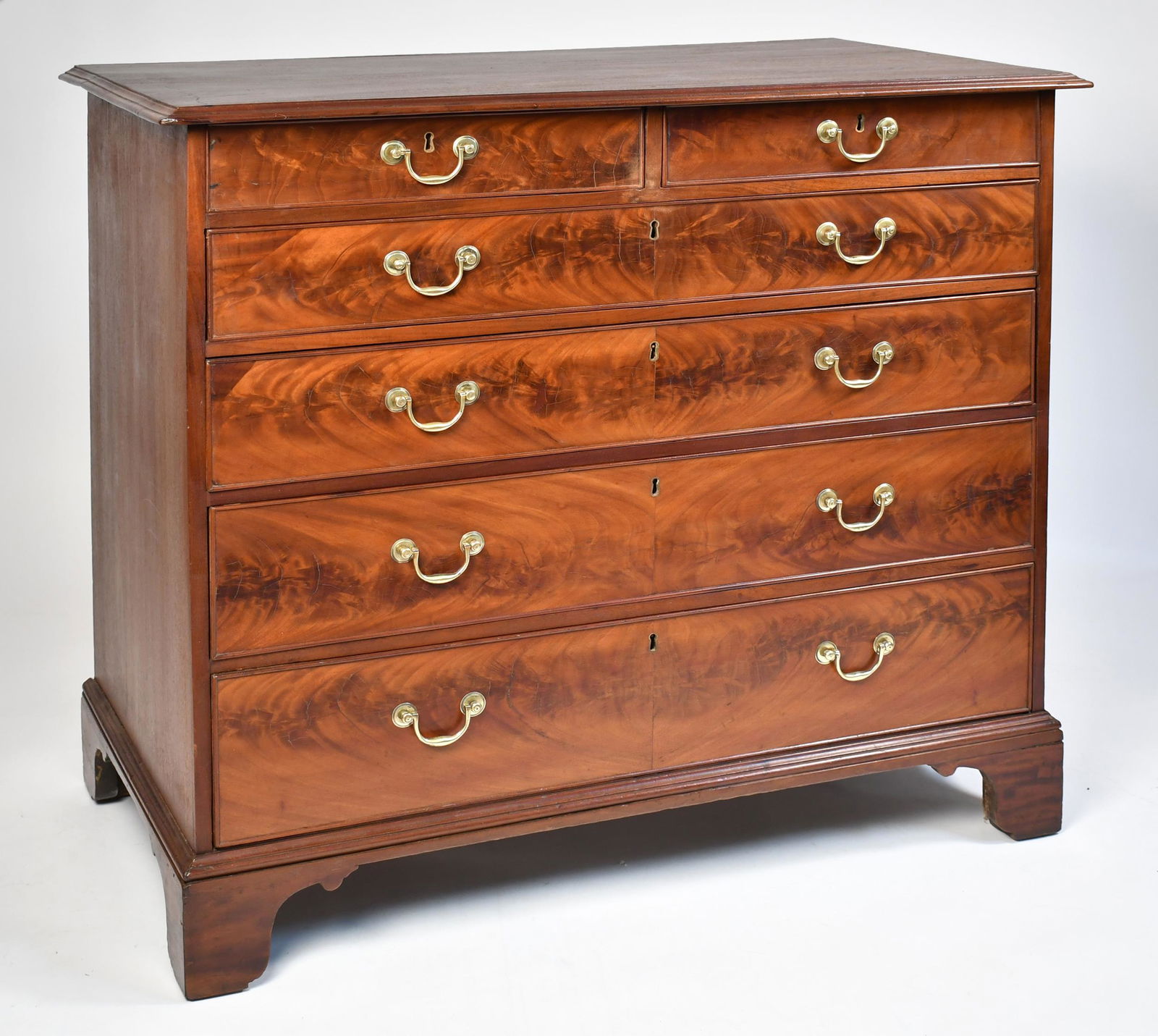 SOUTHERN CHIPPENDALE MAHOGANY CHEST CA 1780. (1 of 10)