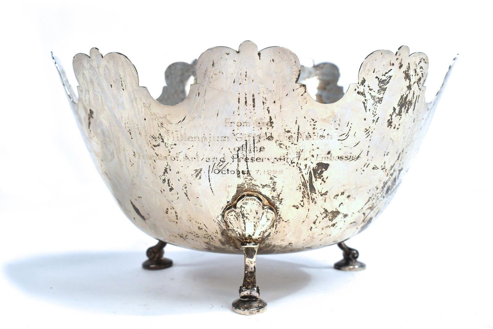 TIFFANY CO. STERLING SILVER MONTIETH BOWL. (1 of 5)