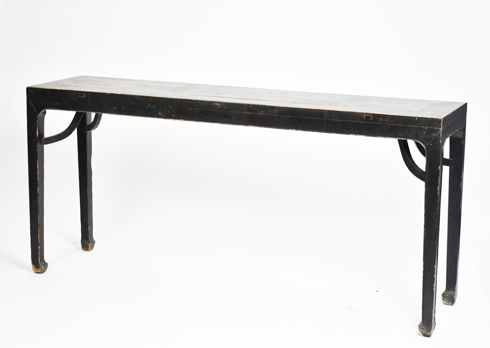 EARLY QING DYNASTY ELM CONSOLE TABLE. (1 of 9)