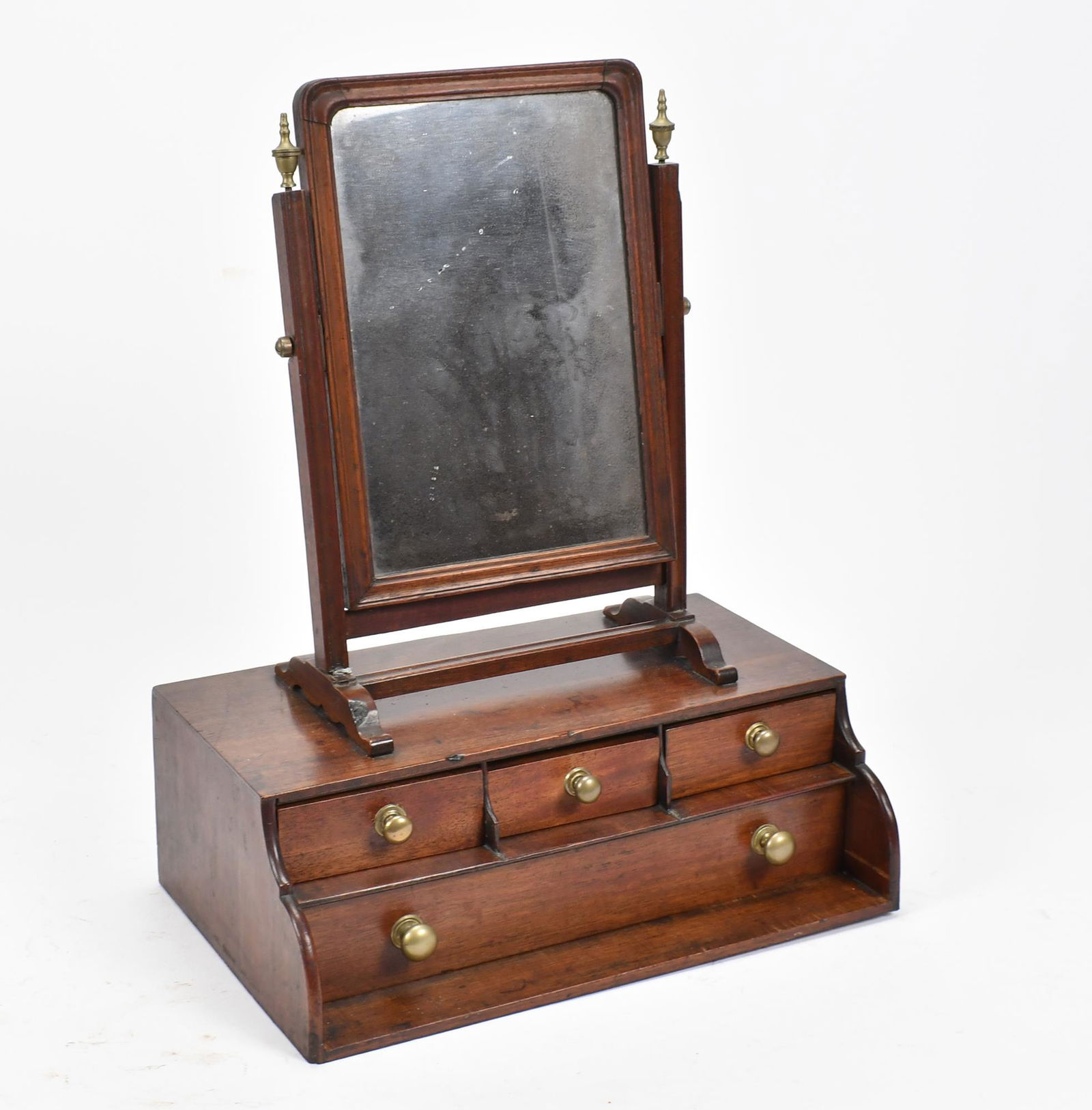 18TH C. AMERICAN QUEEN ANNE DRESSER MIRROR. (1 of 7)