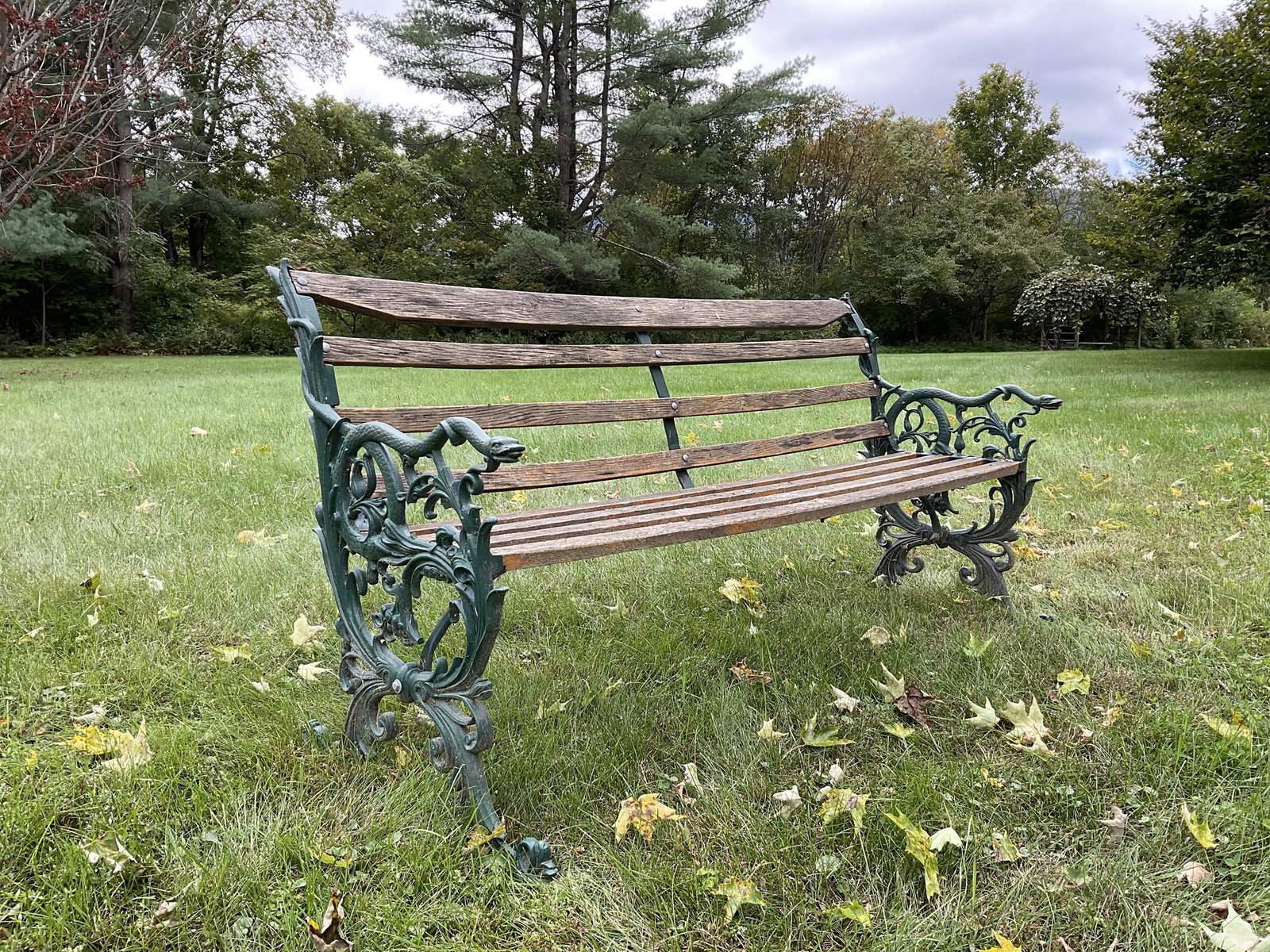 19TH C. CAST IRON GARDEN BENCH. (1 of 6)
