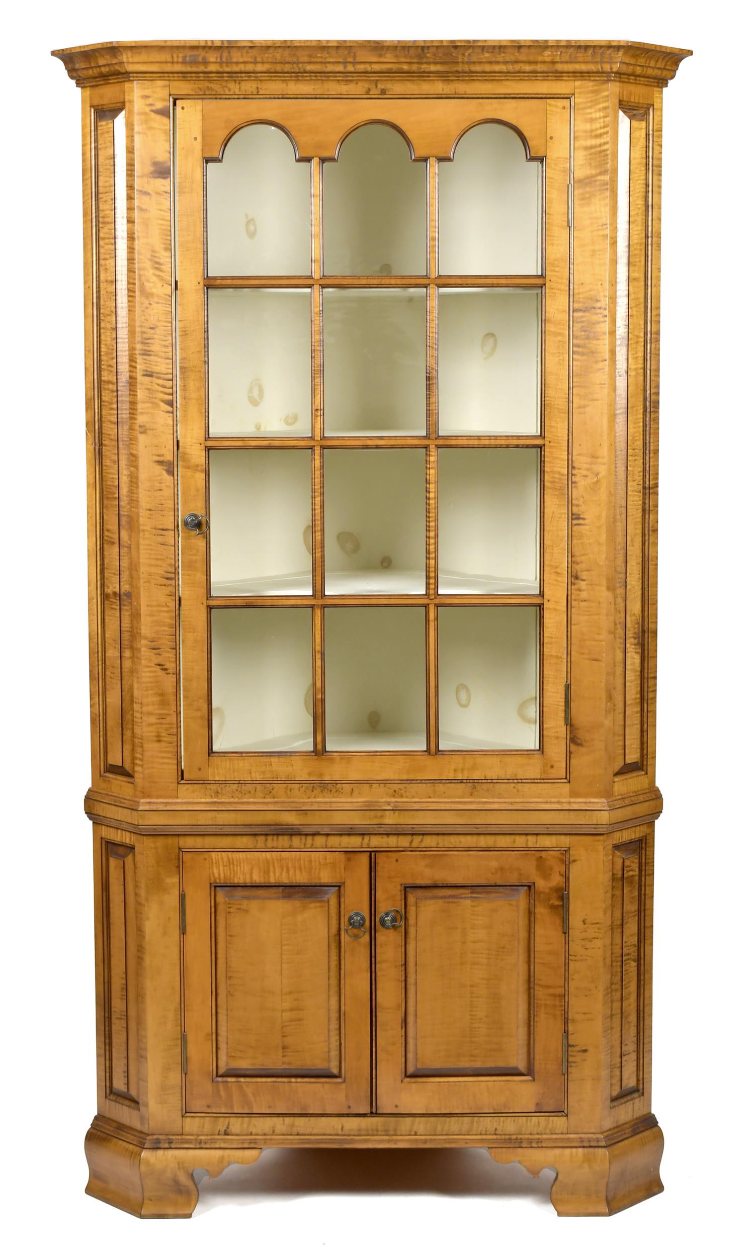 DR DIMES TIGER MAPLE TWO-PART CORNER CUPBOARD. (1 of 14)