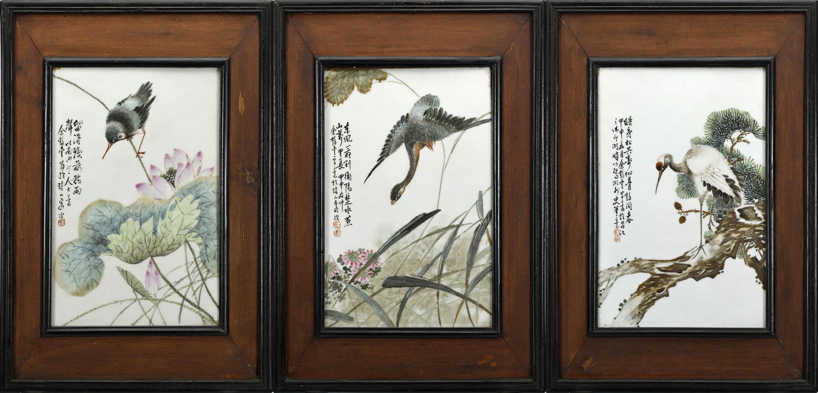 THREE VINTAGE SIGNED CHINESE PORCELAIN PLAQUES. (1 of 18)