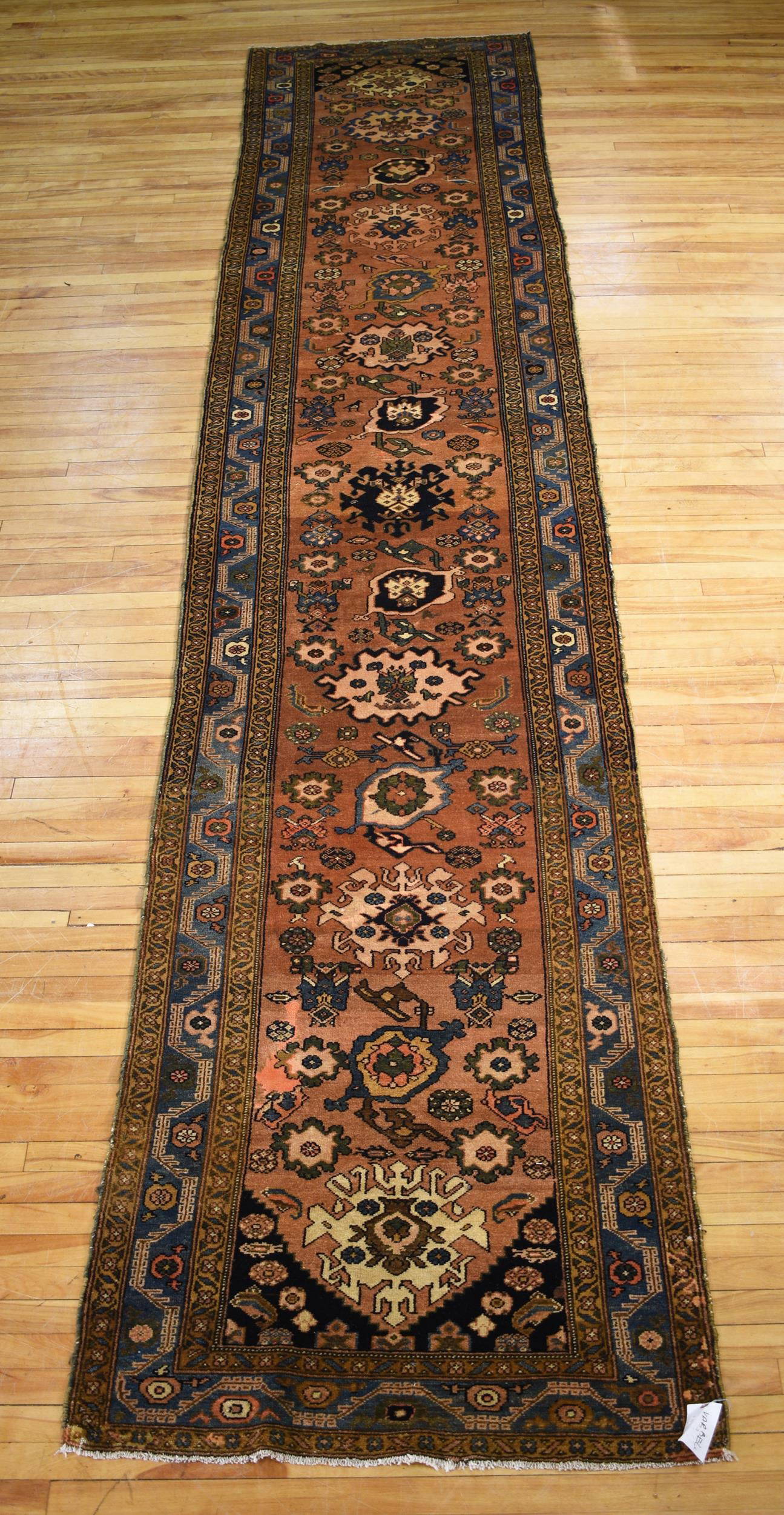 Vintage Oriental Runner/rug. Auction