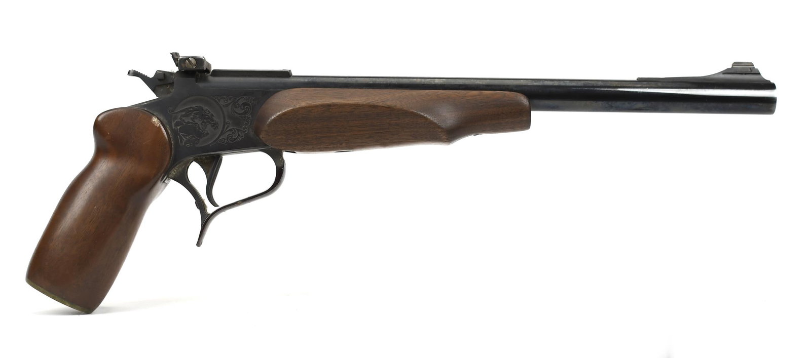 THOMPSON CENTER ARMS 41 MAG SUPER 14.: Single shot, walnut grips, serial # 129694. Includes leather holster. Engraved on brass butt place Greg Justice. T-464. 18”L, barrel 13.5”L. *NICS Background check required unless FFL or C