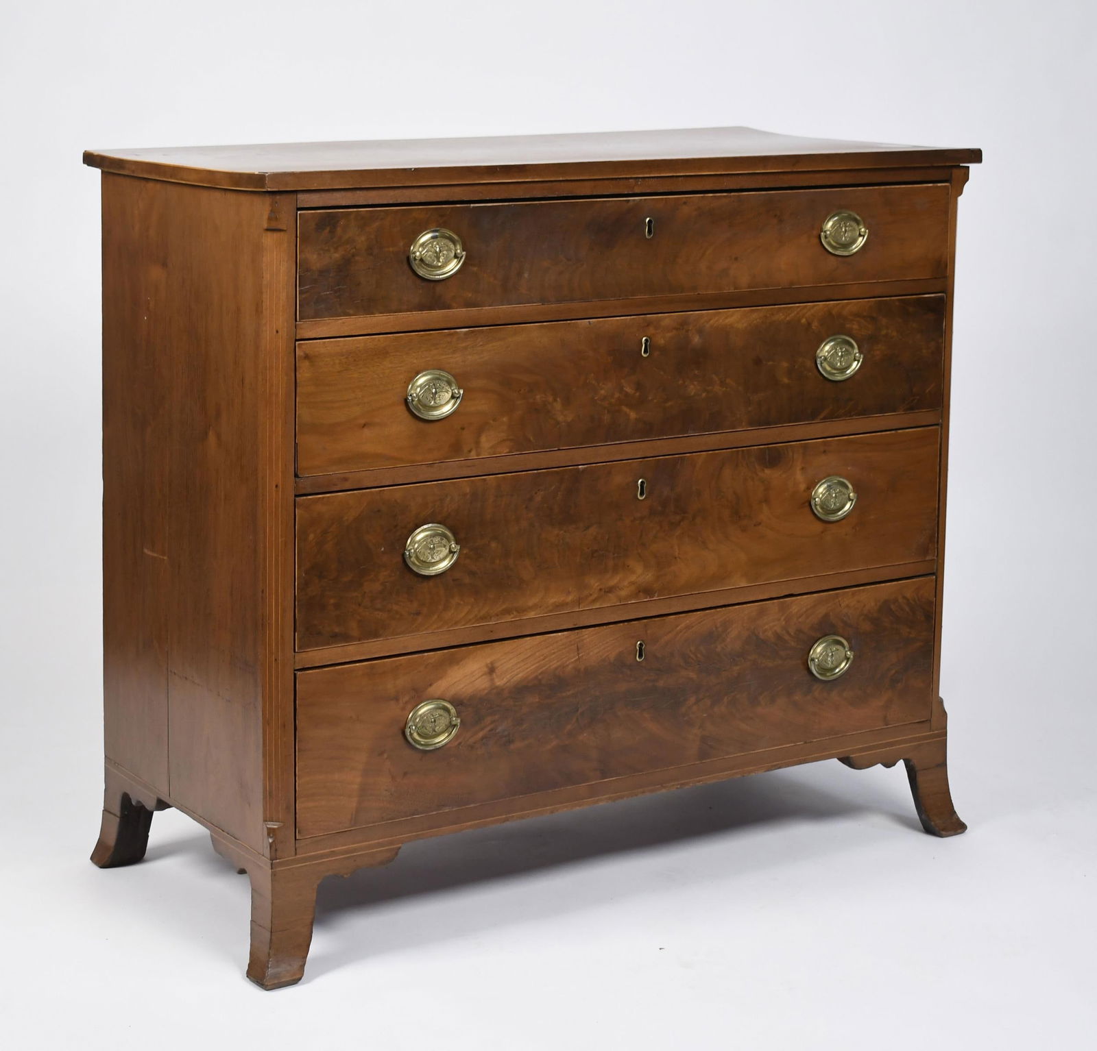 FEDERAL WALNUT FOUR DRAWER CHEST CA 1800. (1 of 10)