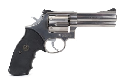 SMITH & WESSON 686 -3, 357 MAGNUM REVOLVER.