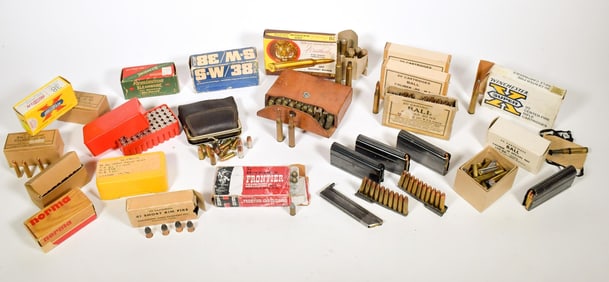 ASSORTED VINTAGE AMMUNITION.