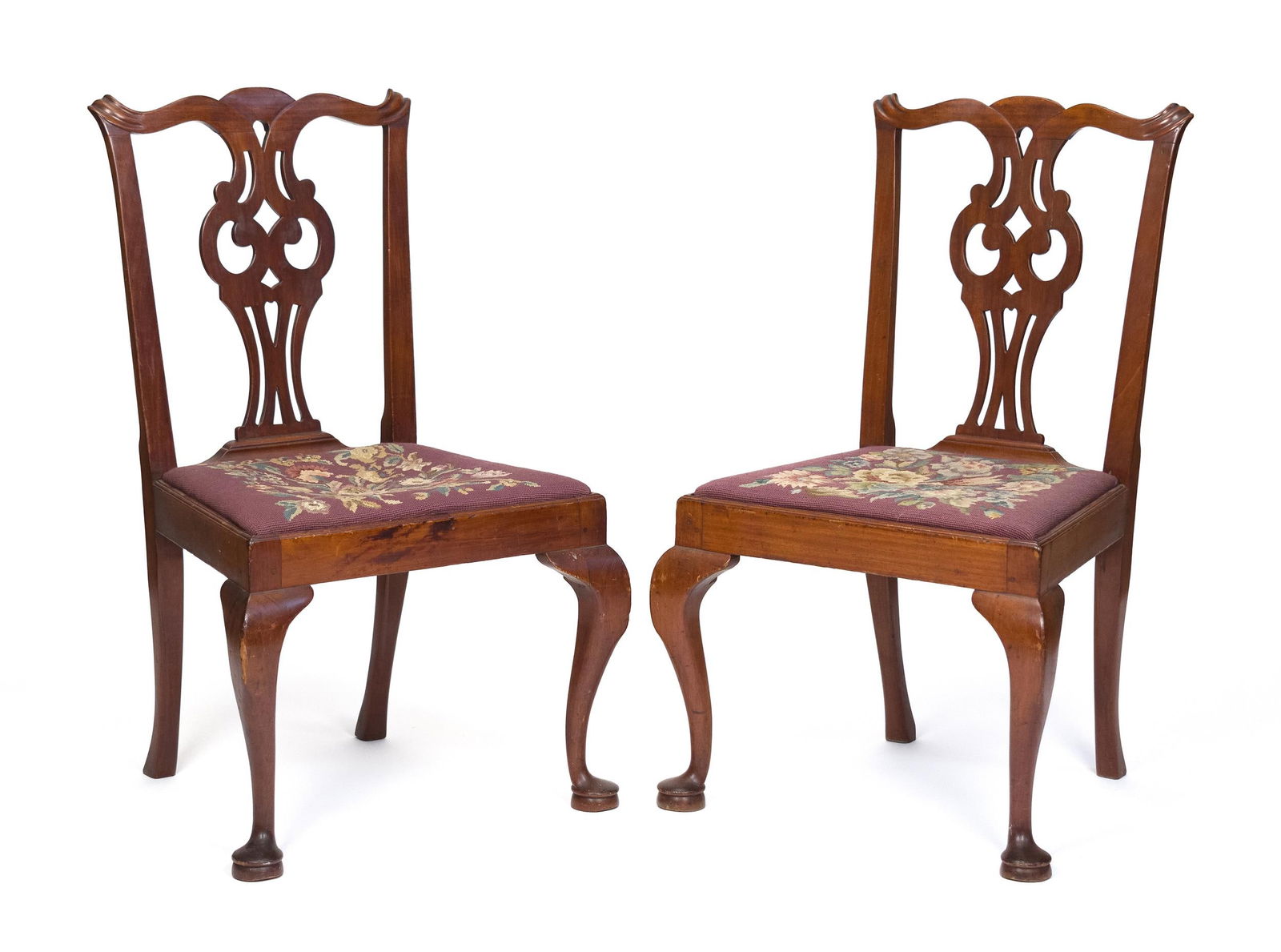 PAIR 18TH C. AMERICAN QUEEN ANNE SIDE CHAIRS. (1 of 8)