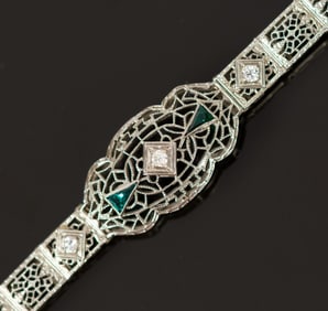 VINTAGE 14K WHITE GOLD FILIGREE BRACELET.