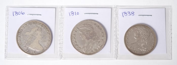 THREE EARLY/MID 19TH C. AMERICAN HALF DOLLAR COINS.