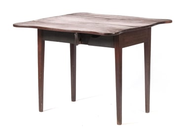 FEDERAL CT RIVER VALLEY PEMBROKE TABLE.