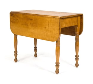 19TH C. TIGER MAPLE SHERATON DROP LEAF TABLE.