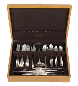 REED & BARTON STERLING LARK PATTERN FLATWARE SET.