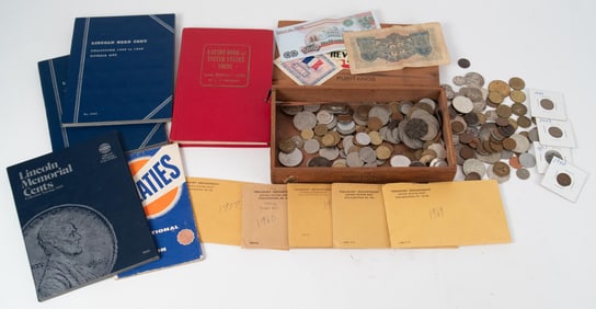 ASSORTED LOT OF U.S. & FOREIGN COINS.