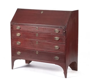 EARLY 19TH C. AMERICAN RED PAINTED DESK.