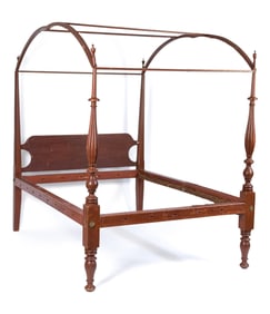 FEDERAL NEW ENGLAND RED PAINTED CANOPY BED.