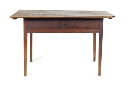 19TH C. HEPPLEWHITE TAVERN TABLE.