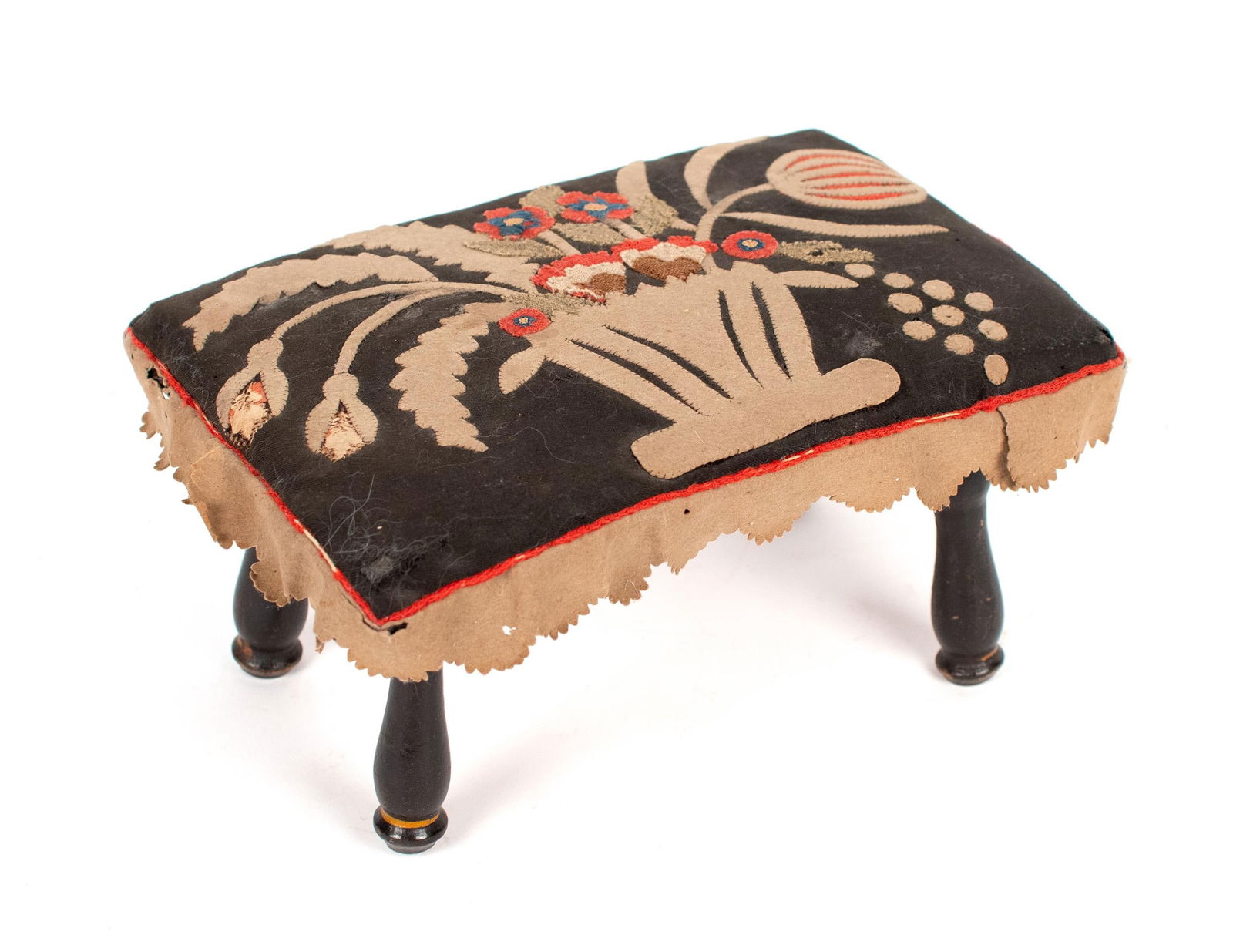 19TH C. CRICKET W/ EARLY APPLIQUE TOP. (1 of 9)