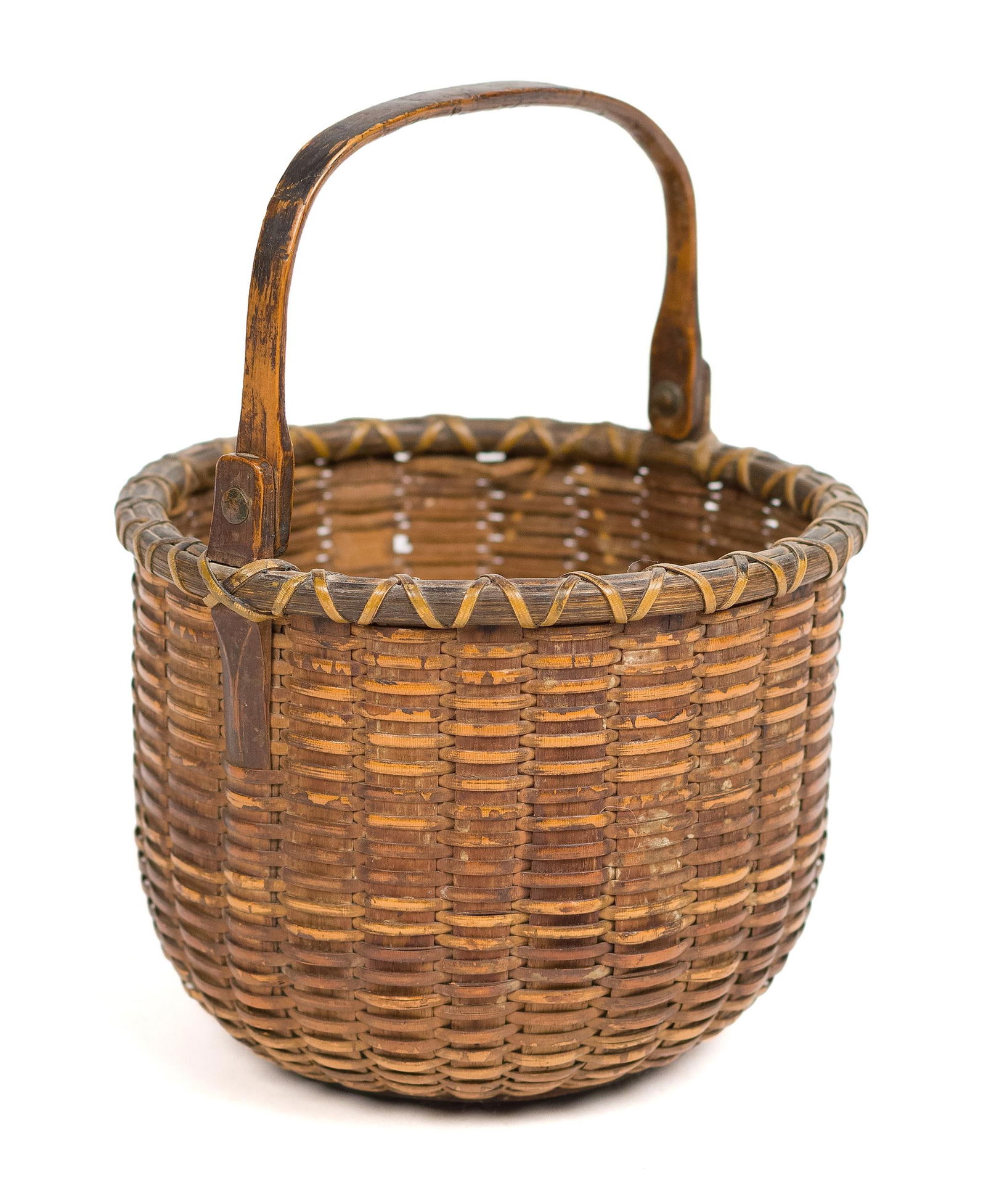 LATE 19TH C. NANTUCKET BASKET. (1 of 10)