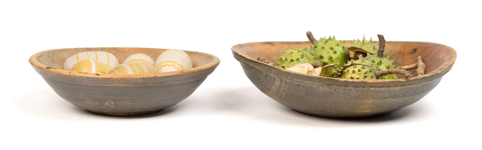 TWO EARLY 19TH C. PAINTED BOWLS. (1 of 10)