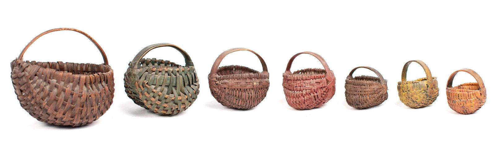 RARE 19TH AND 20TH C. GRADUATED BUTTOCKS BASKETS. (1 of 20)