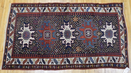 ANTIQUE ORIENTAL SCATTER RUG.