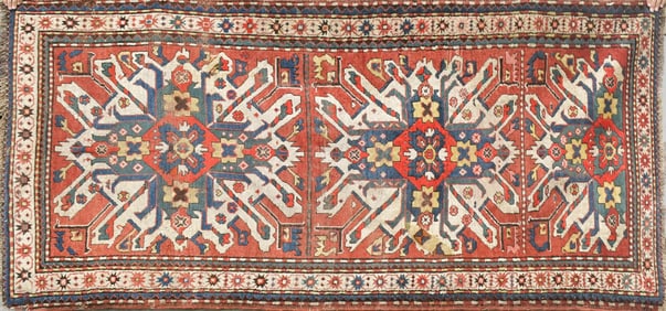 ANTIQUE ORIENTAL KAZAK RUG.