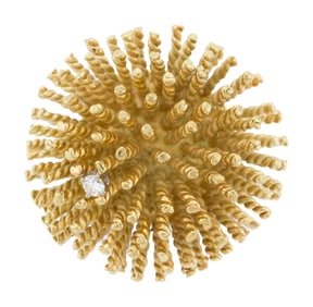 VINTAGE 18K GOLD BRUTALIST PIN WITH DIAMOND.