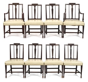 EIGHT HEPPLEWHITE MAHOGANY DINING CHAIRS, CA. 1810.