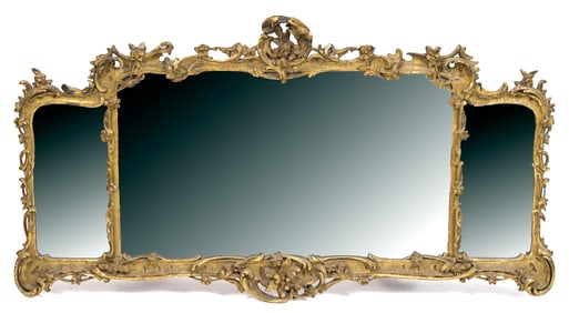 AN 18TH C. ROCOCO GILT OVER MANTLE MIRROR.