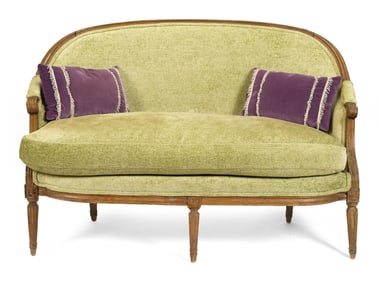 LATE 18TH C. FRENCH LOUIS XVI SETTEE.