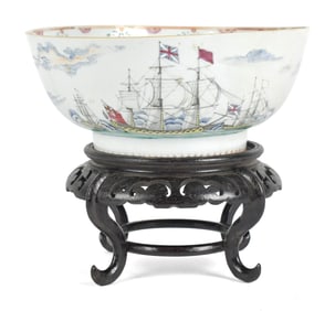 18TH C. CHINESE EXPORT BOWL.