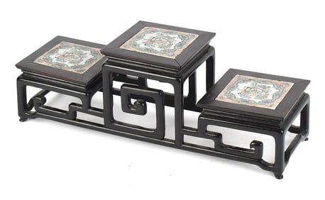 19TH C. CHINESE ROSEWOOD/PORCELAIN STAND.