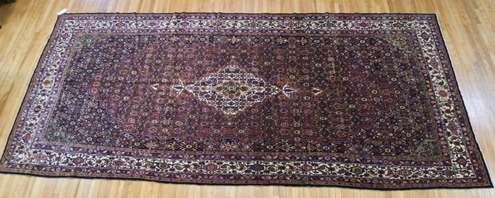 ANTIQUE PERSIAN RUG, 1920S.