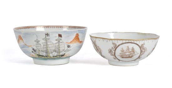TWO CHINESE 19TH C. PORCELAIN SHIP BOWLS.