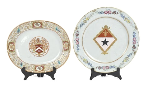 18TH C. CHINESE ARMORIAL EXPORT CHANGER AND PLATTER.