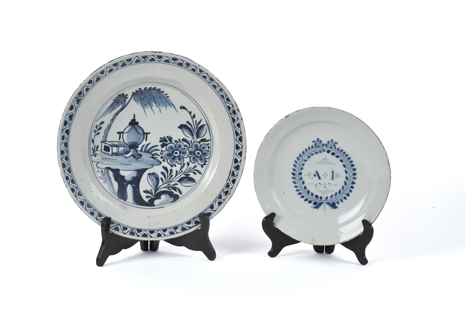 TWO 18TH C. DELFT PLATES. (1 of 19)