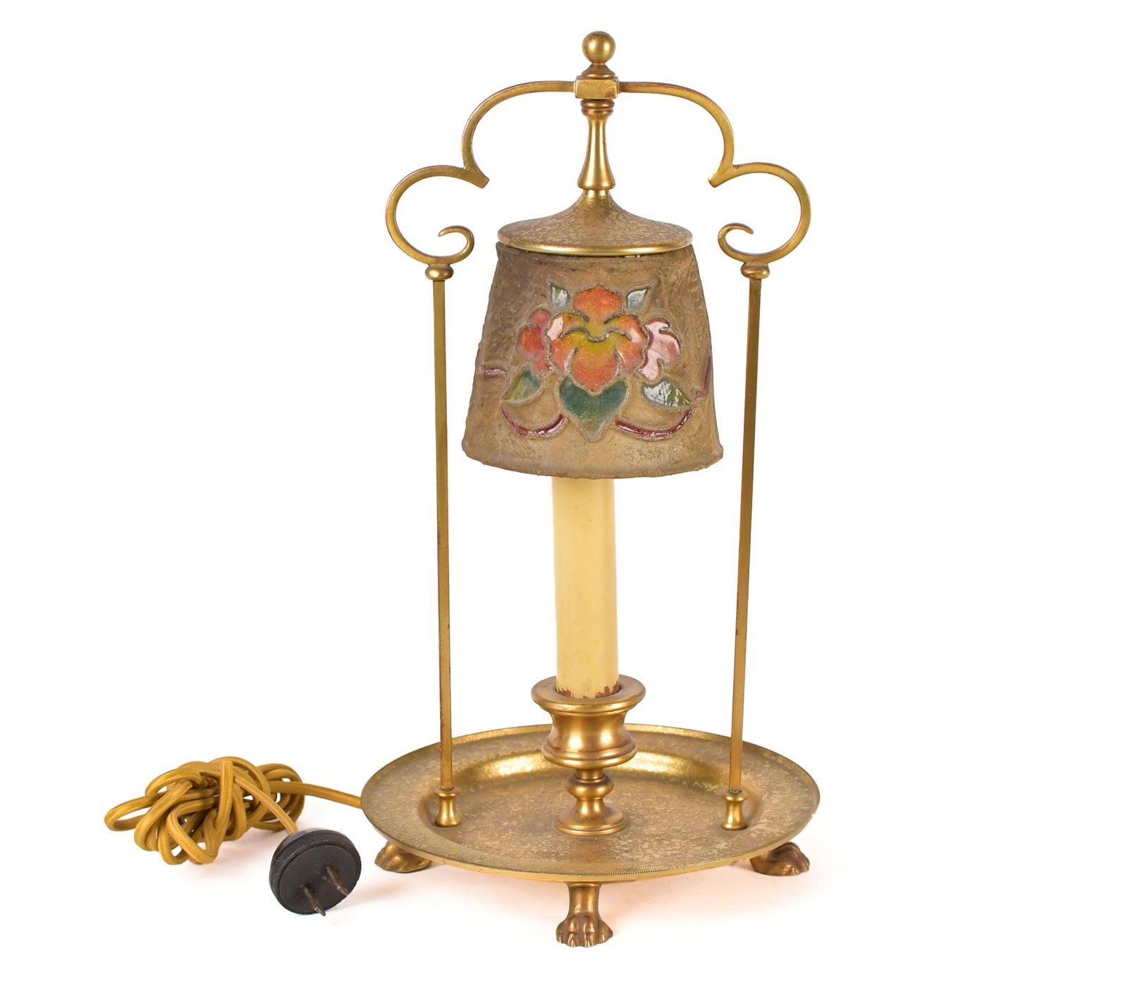 LOUIS C. TIFFANY FURNACES INC. BOUDOIR LAMP. (1 of 8)